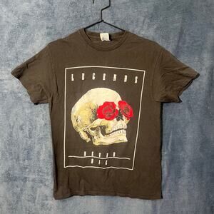 LEGENDS NEVER DIE Graphic Design Black Short Sleeved Tee Shirt Women’s‎ Size M